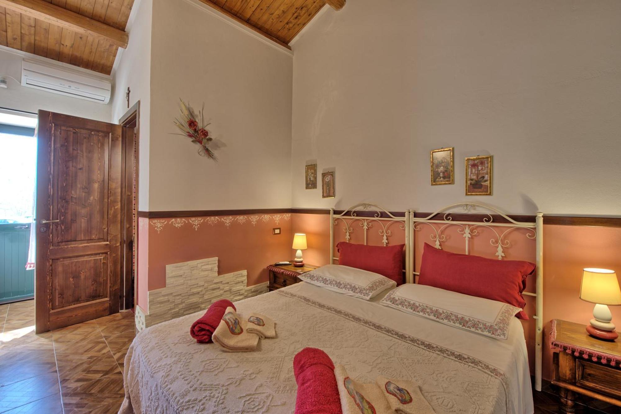 Villa Maddalena By Posarellivillas ปาลัซโซ อาเกรอิเด ภายนอก รูปภาพ